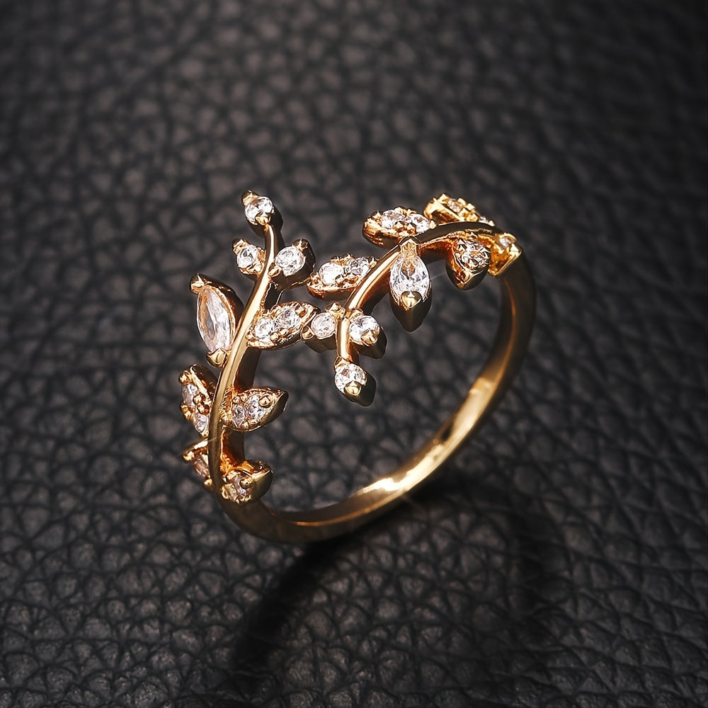 Sylviane | Ladies elegant vine-shaped ring | Silver
