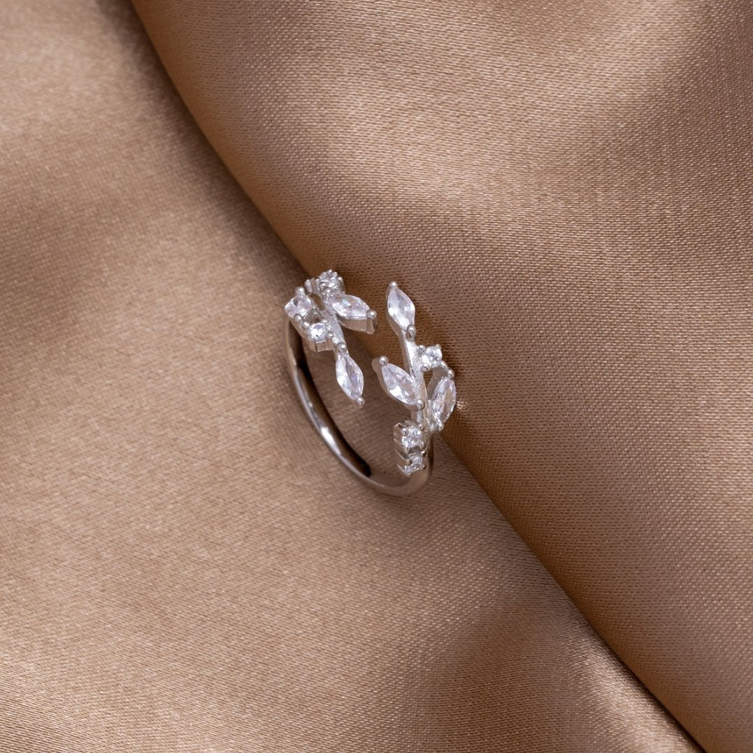 Ethereal Elegance | Ring | Elegance | Personality