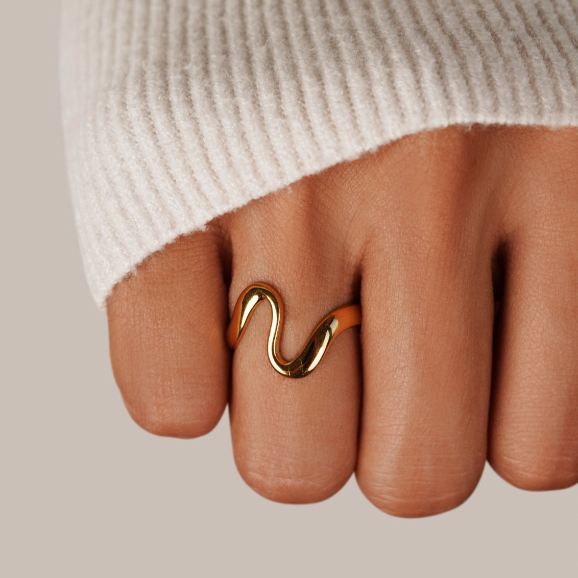 Golden Wave Ring | ring Elegant | Timeless
