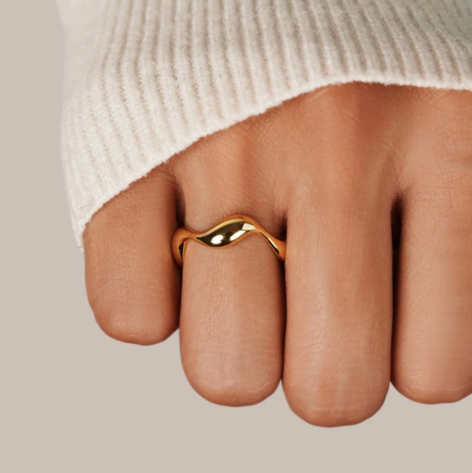 Golden Wave Ring by AmaraAllure | Elegant ring | Timeless