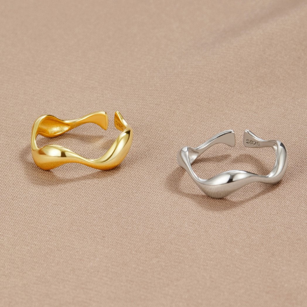 Golden Wave Ring by AmaraAllure | Elegant ring | Timeless