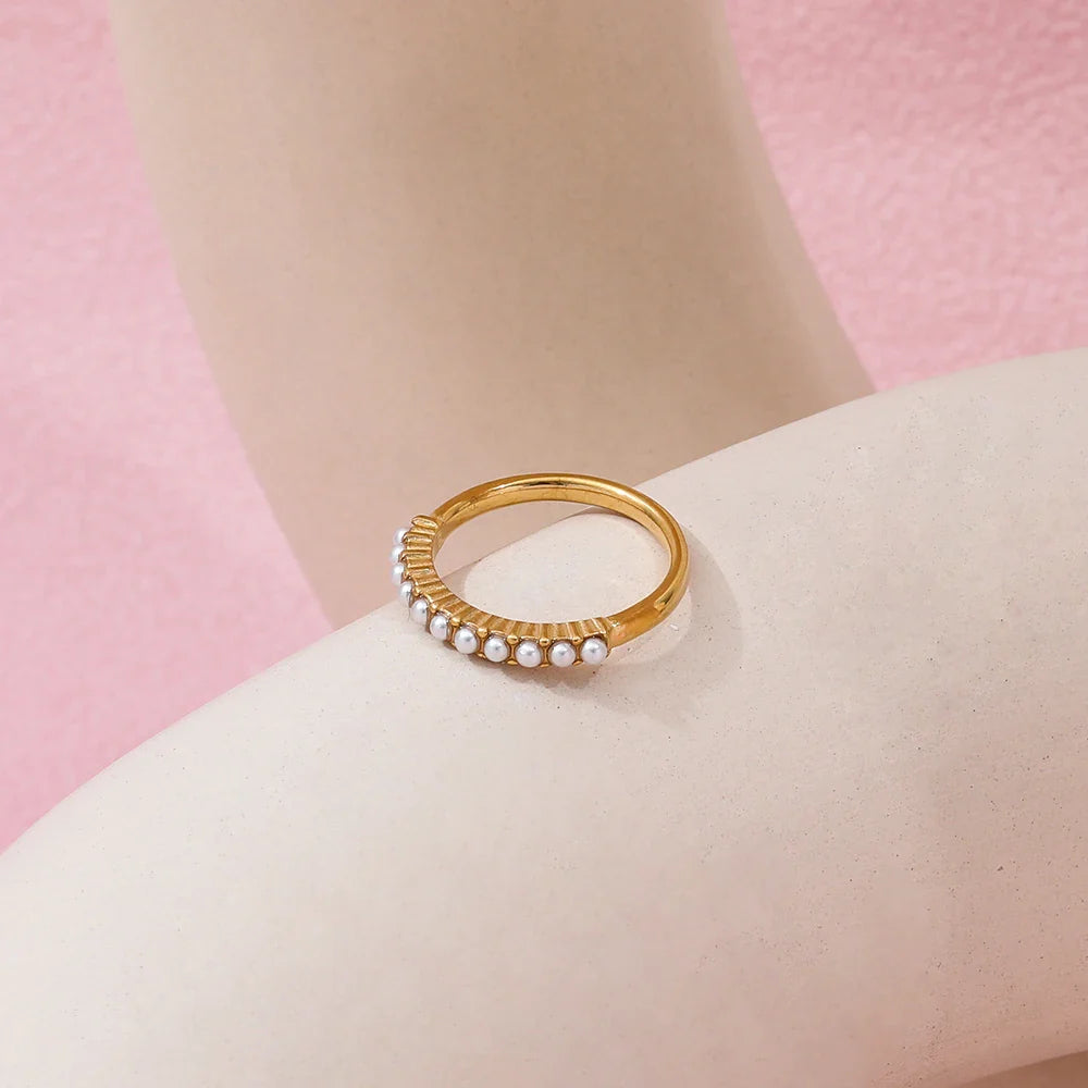 The Luna Pearl Ring