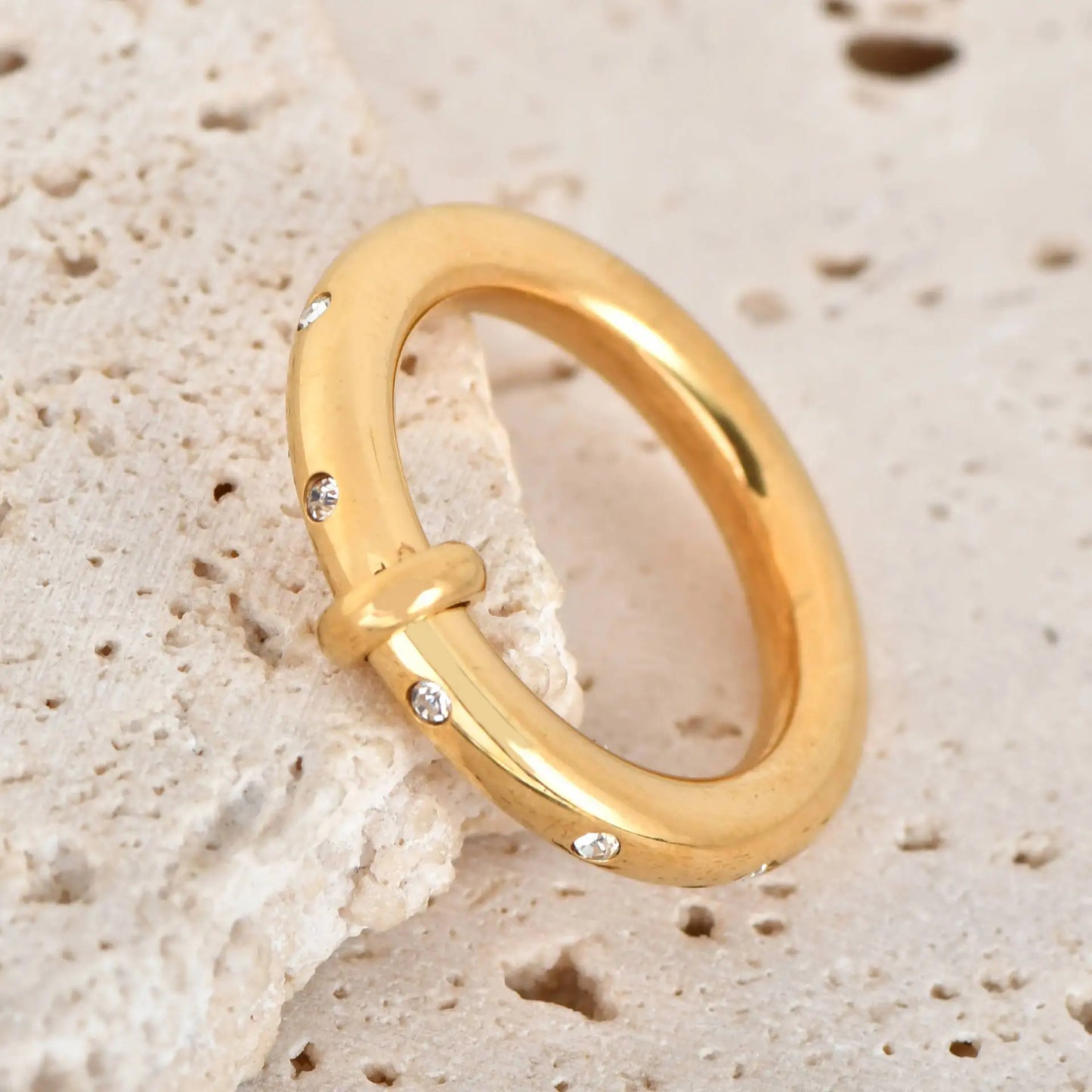 Luxe Nova Zircon Ring