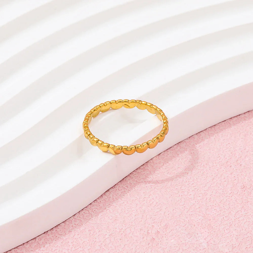 The Everly Classic Ring