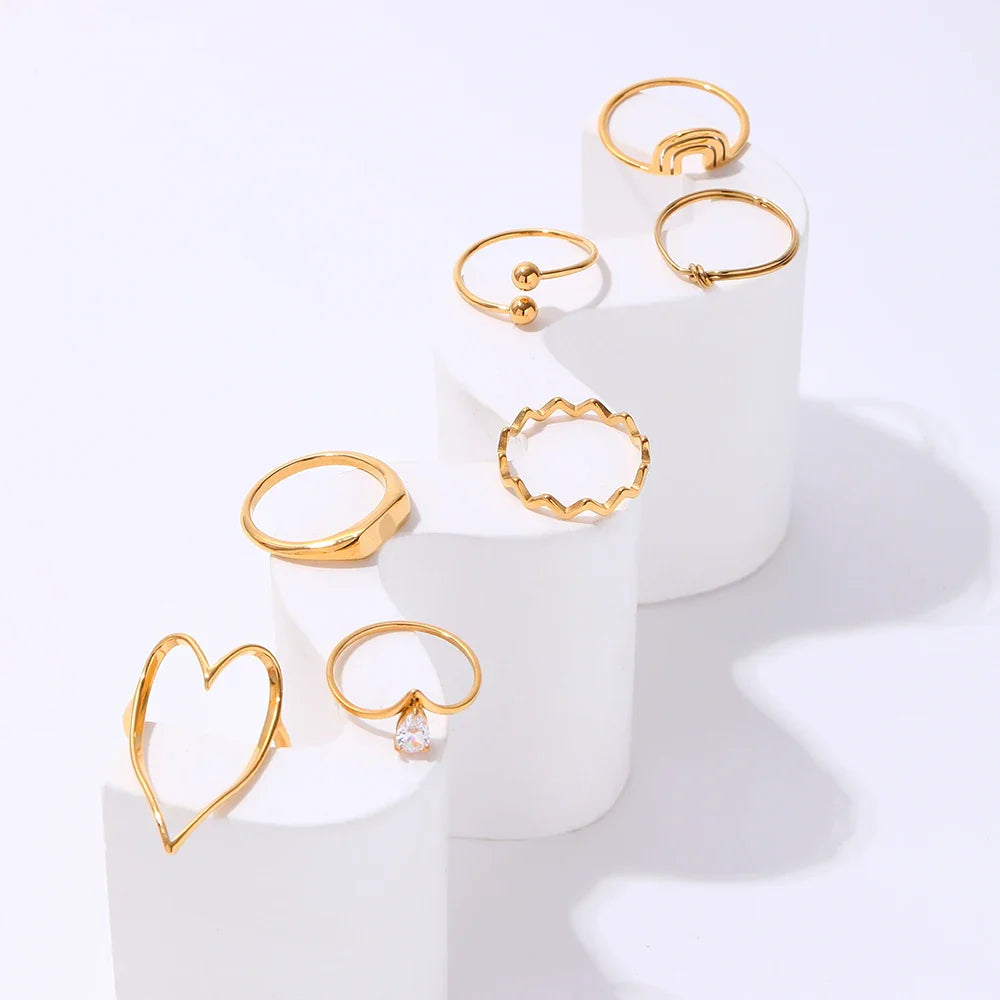 The Lumi Knot Ring