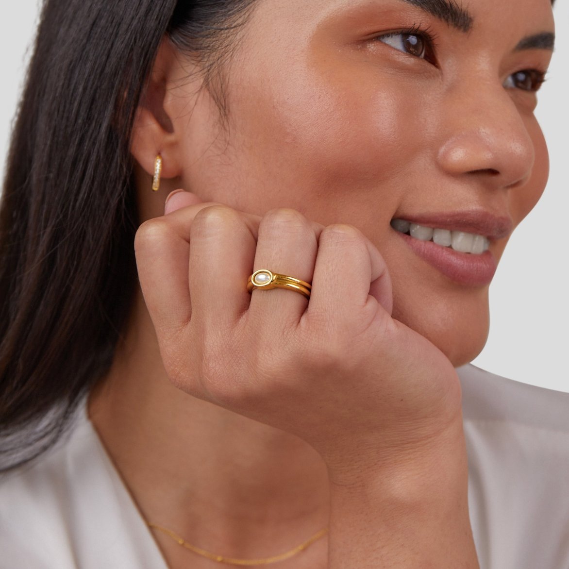 HorizonElegance | Golden Ring | Elegant and Timeless