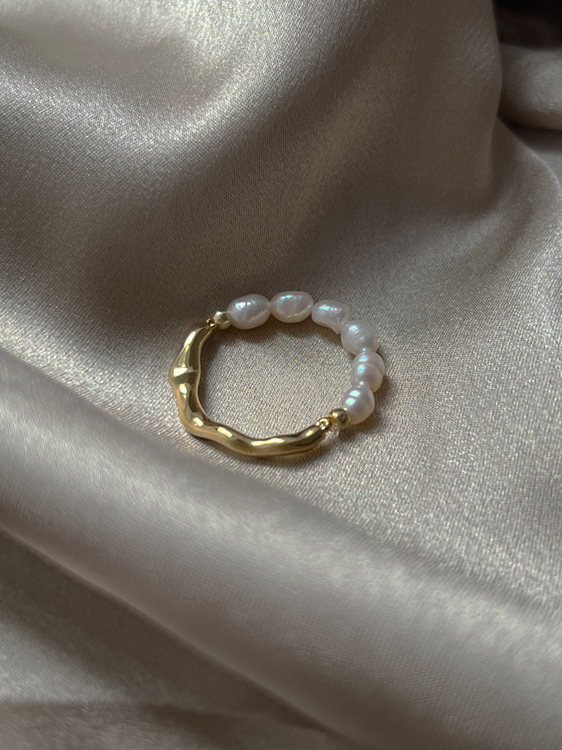 HorizonElegance | Ring | Timeless Luxury