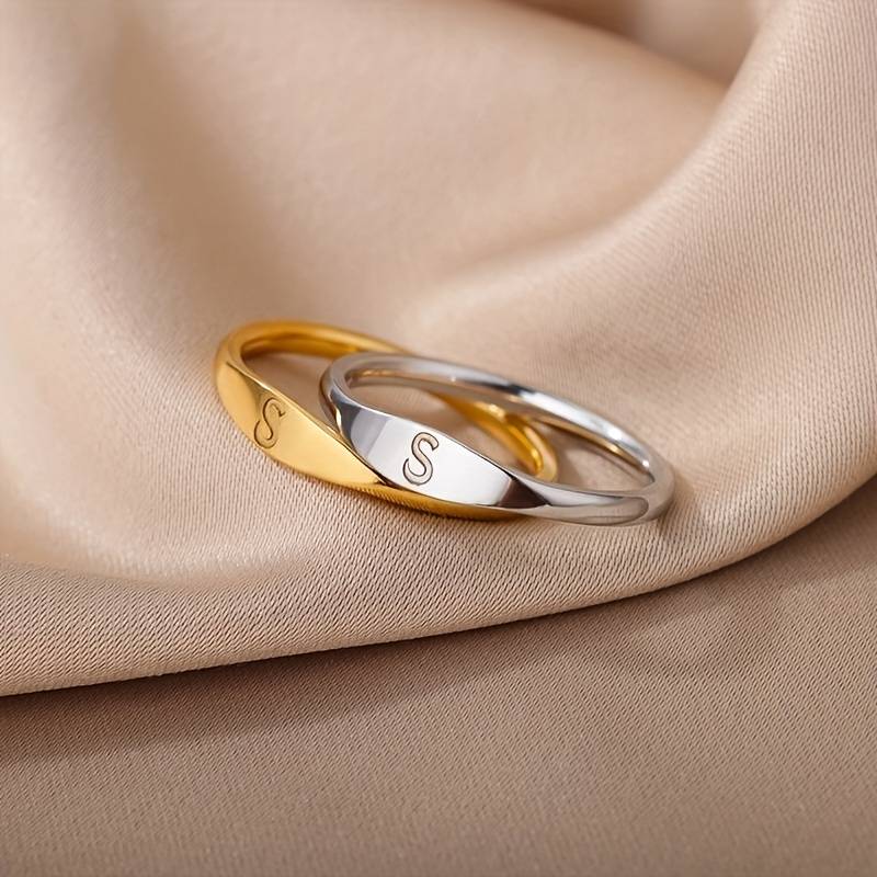 HorizonElegance | ring minimalist | engraved initial