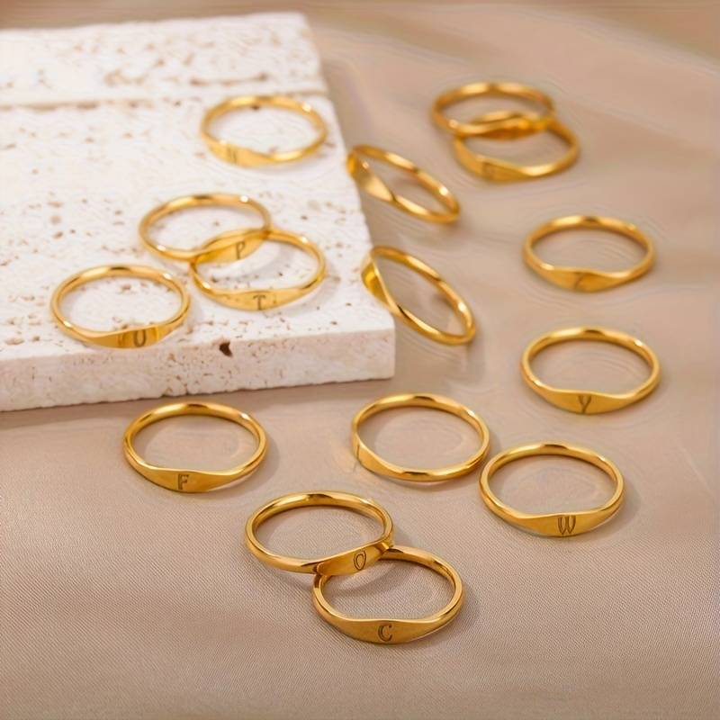 HorizonElegance | ring minimalist | engraved initial