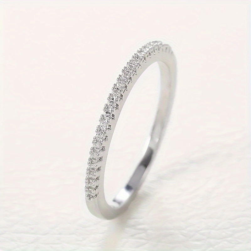 Lunvéra | Women's minimalist zirconia ring | Gold