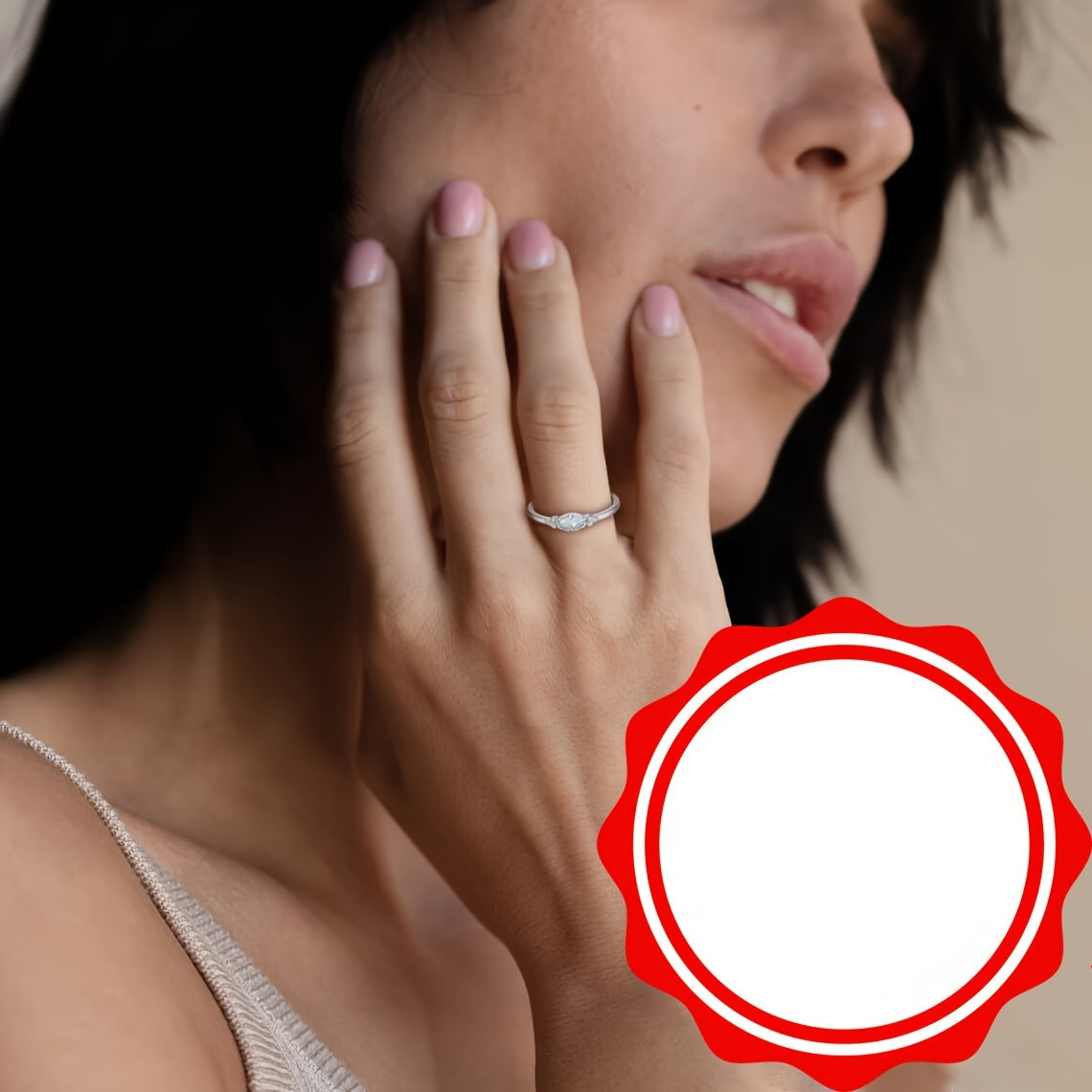 Oraya | Ladies refined opal ring | White