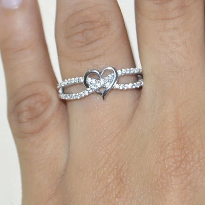 Amelien | Ladies Heart Shaped Infinity Ring | Silver