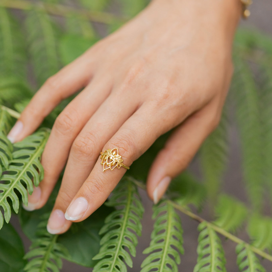 HorizonElegance | Ring | Elegant and Sophisticated