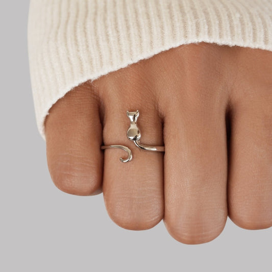 Midnight Cat | Ring Mysterious | Elegant
