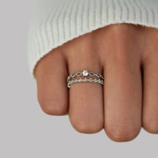 Graceful Moment | Ring Elegant | Layered Flower Design
