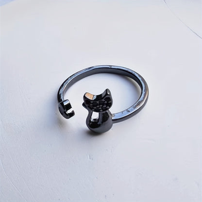 Felina | Women's open ring with cute cat detail | Gold